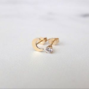 Twinkle moon stud earring set 14k GF